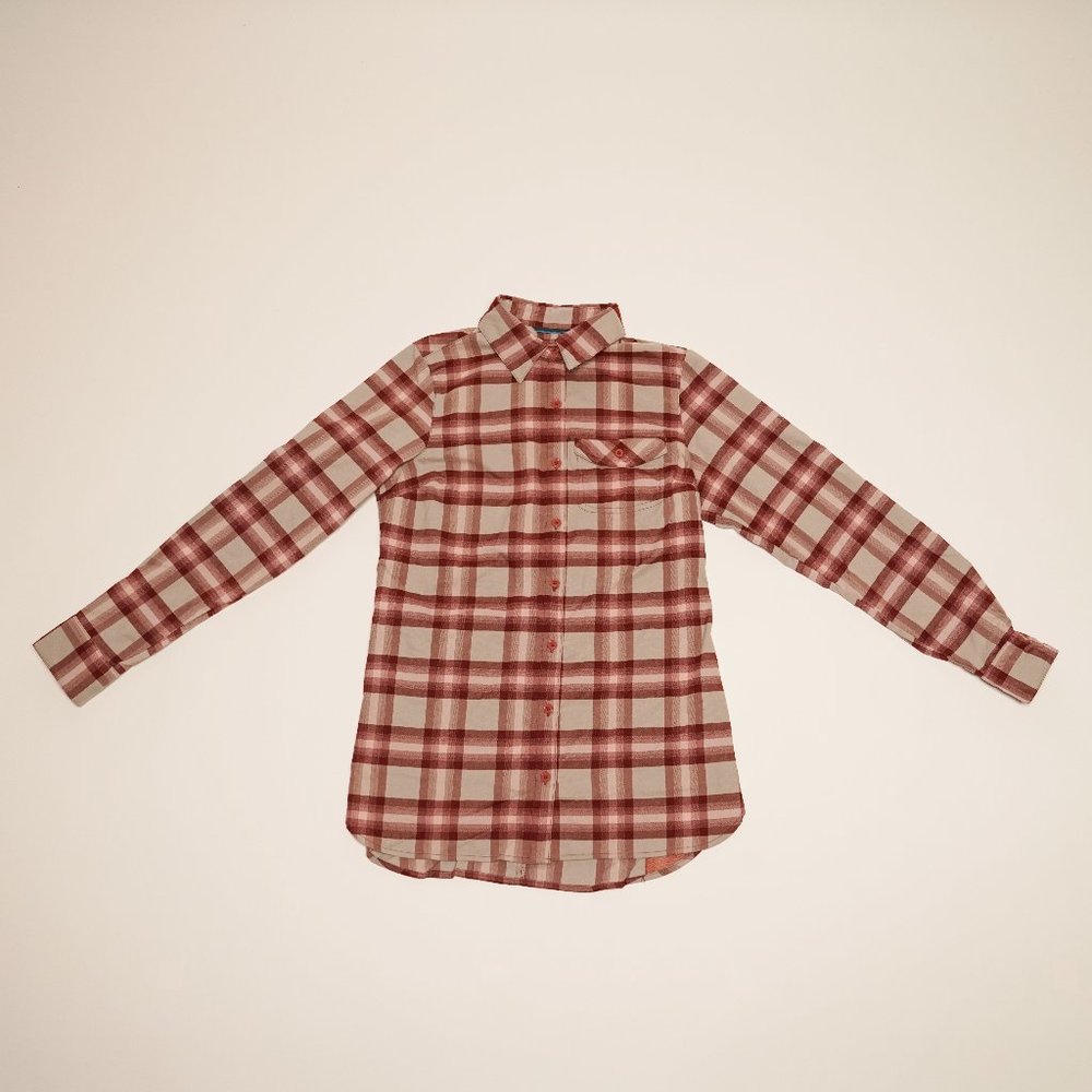 Columbia Plaid button up long sleeve